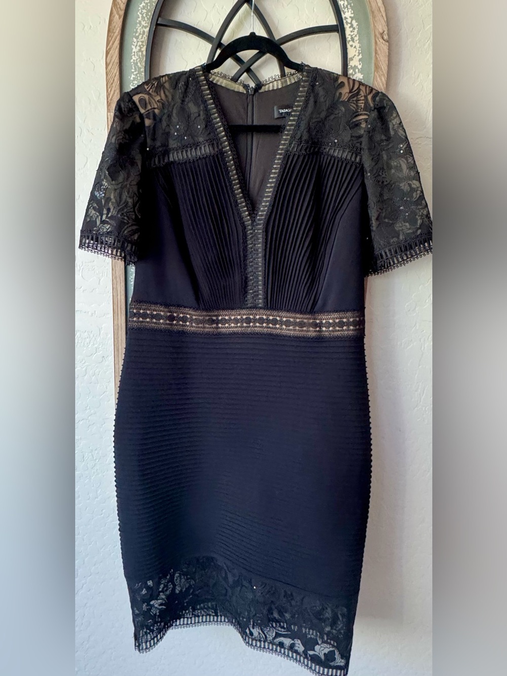 Tadashi Shoji Pintuck Lace Inset Cocktail Dress- Black, Size 14